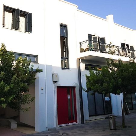 Trianon Hostel Paphos Ngoại thất bức ảnh