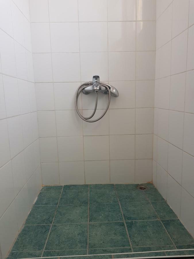 Trianon Hostel Paphos Ngoại thất bức ảnh