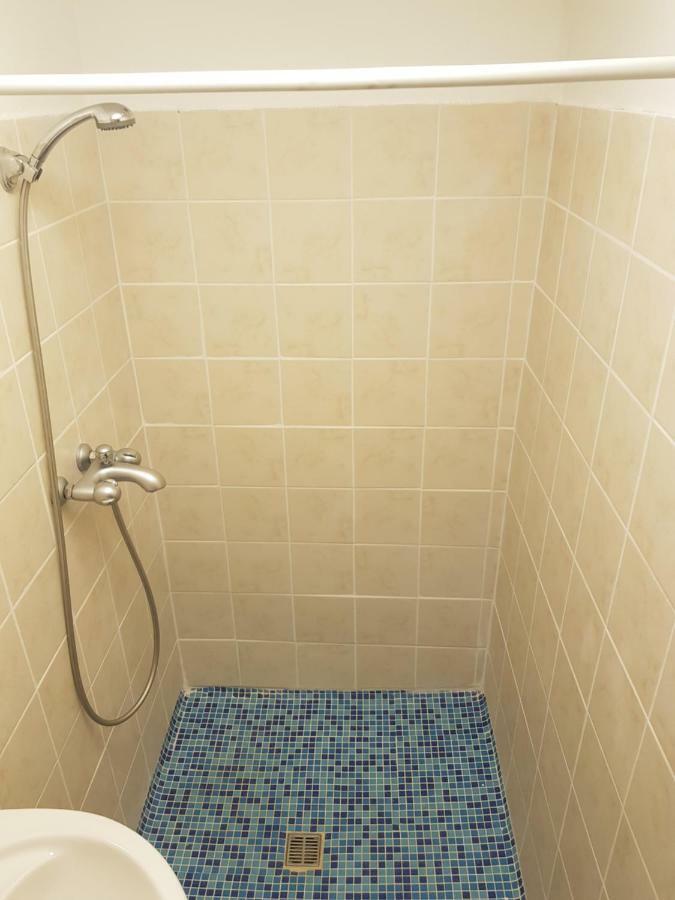 Trianon Hostel Paphos Ngoại thất bức ảnh